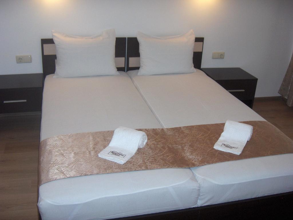 Krasteva House Hotel Berkovica Szoba fotó