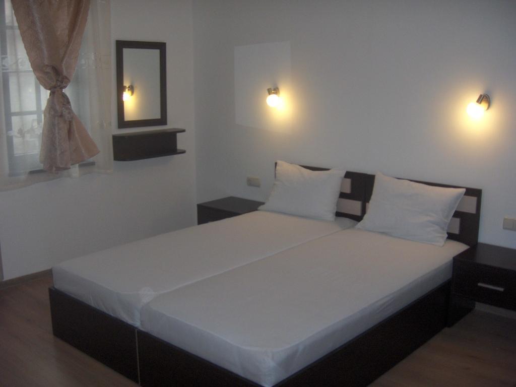 Krasteva House Hotel Berkovica Szoba fotó